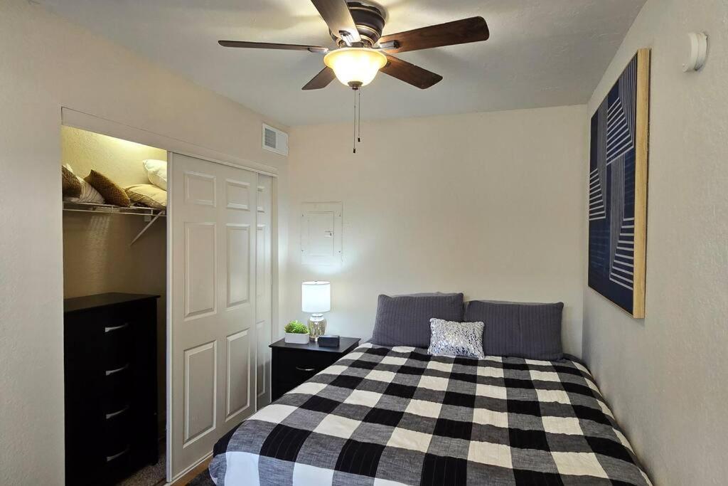 Cozy Updated Cove Of Heaven, 5Mins To Lake Hefner! Oklahoma Dış mekan fotoğraf